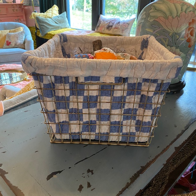 Cutter Quilt Basket Liner